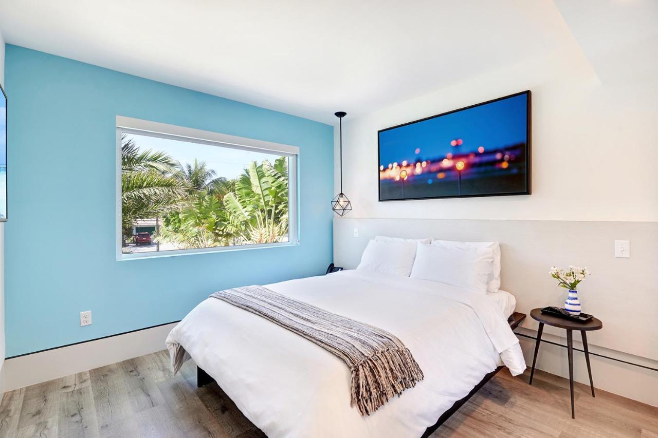 Ocean Treasure Beachside Suites Lauderdale-by-the-Sea Exterior foto