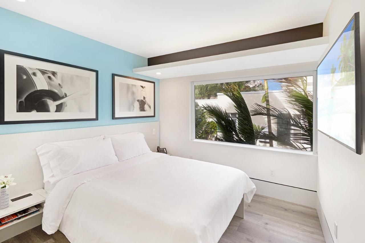 Ocean Treasure Beachside Suites Lauderdale-by-the-Sea Exterior foto